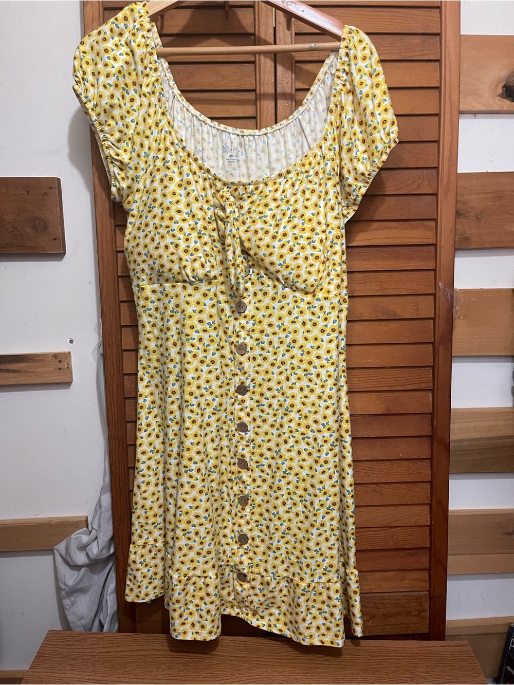 Yellow Floral Button-Front Women’s Dress